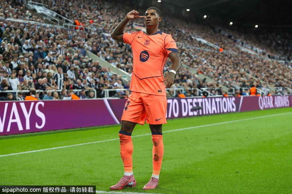 欧冠-拉什福德世界波+梅开二度 巴萨2-1客胜纽卡斯尔